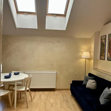 Vintage Studencka 25 Krasków