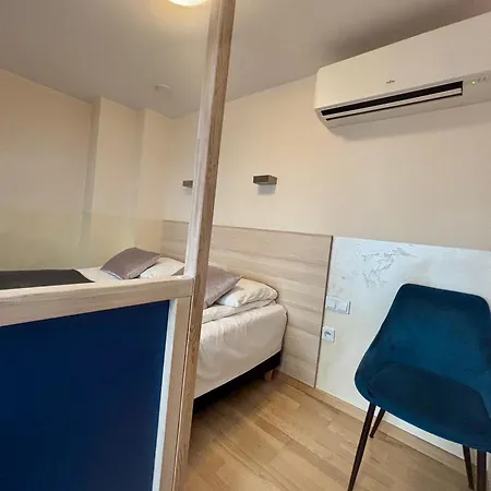 Vintage Studencka 25 Krasków